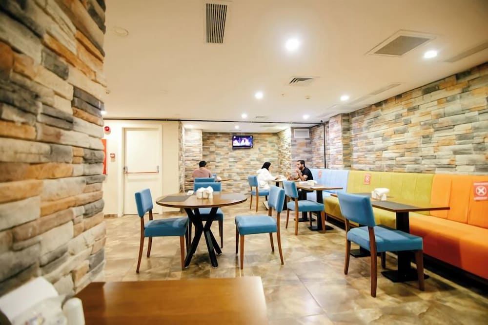 Actuel Life Hotel 36/46