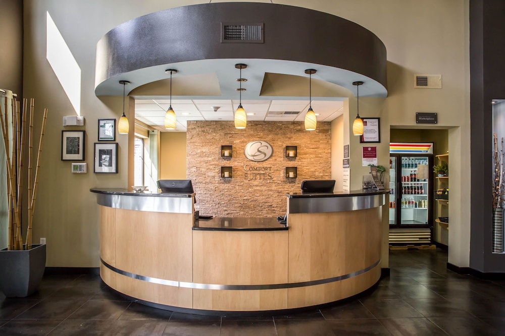 Comfort Suites New Bern near Cherry Point 11/65