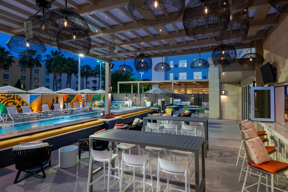 Hyatt House Tampa Airport Westshore 35/43