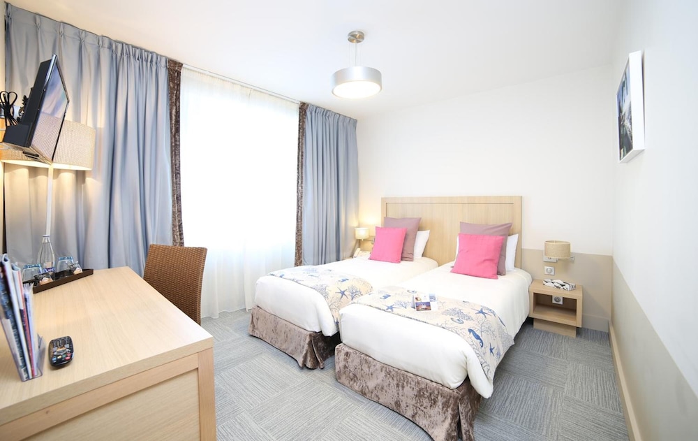Hotel Le Trinite 10/50