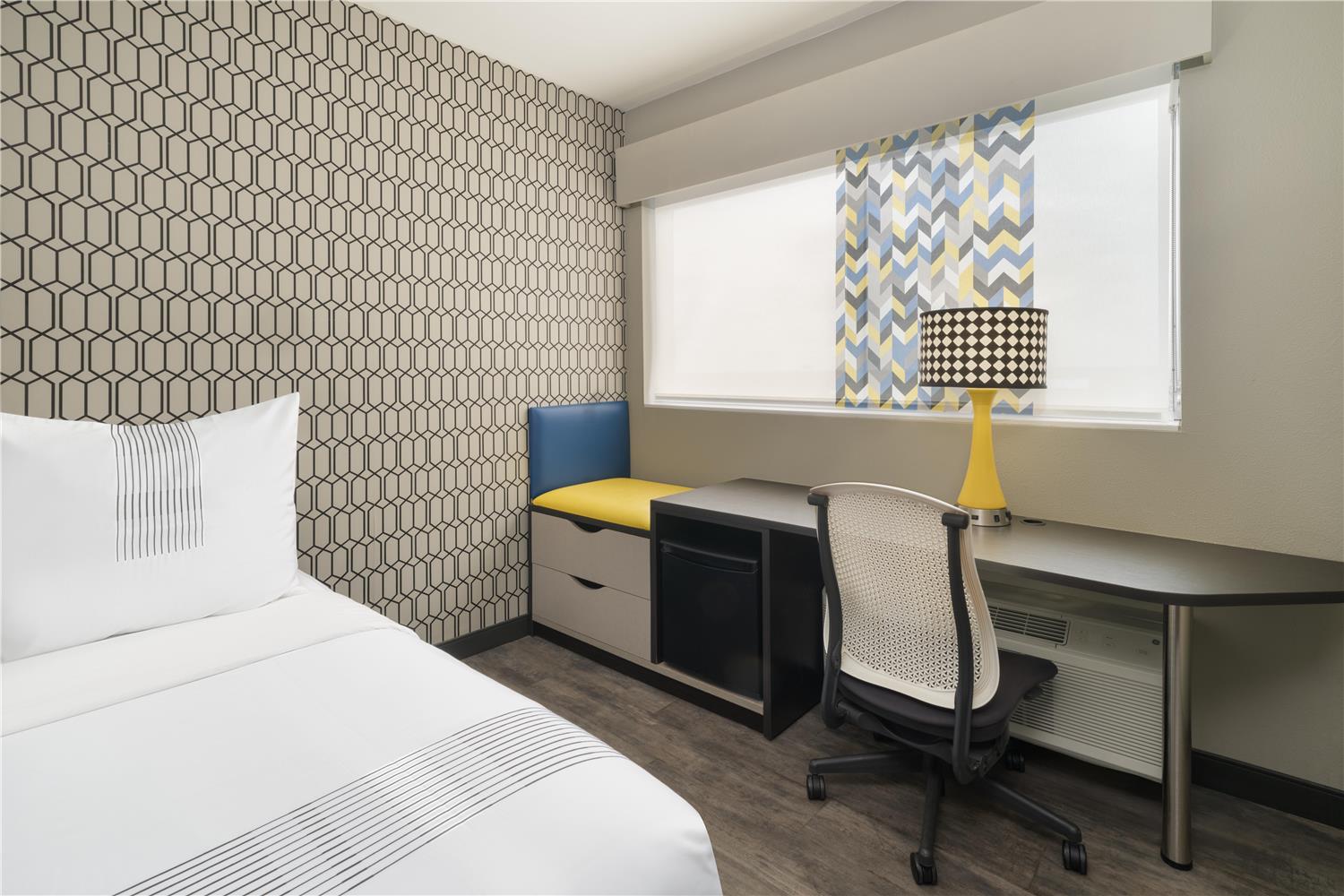 غرفة سيغنتشر بسريرين كوين لذوي الإعاقة، Glo Best Western Tulsa-Catoosa East Route 66 2/3