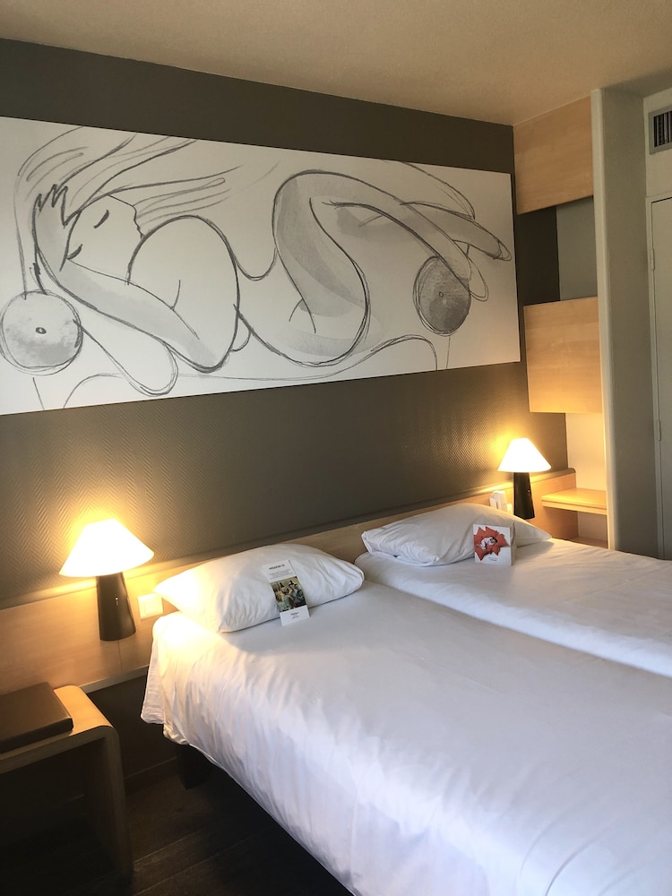 ibis Paris Porte De Montreuil 30/71