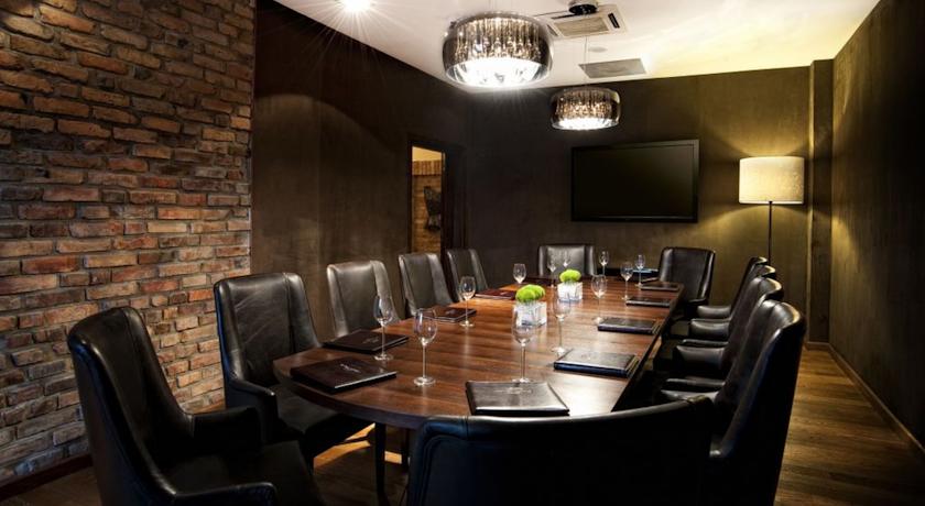 HOTEL REMES SPORT AND SPA 27/32