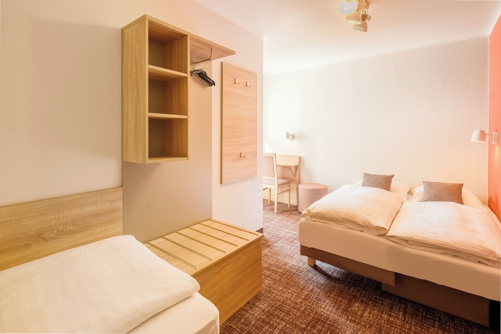 Hotel Rennschuh 8/49