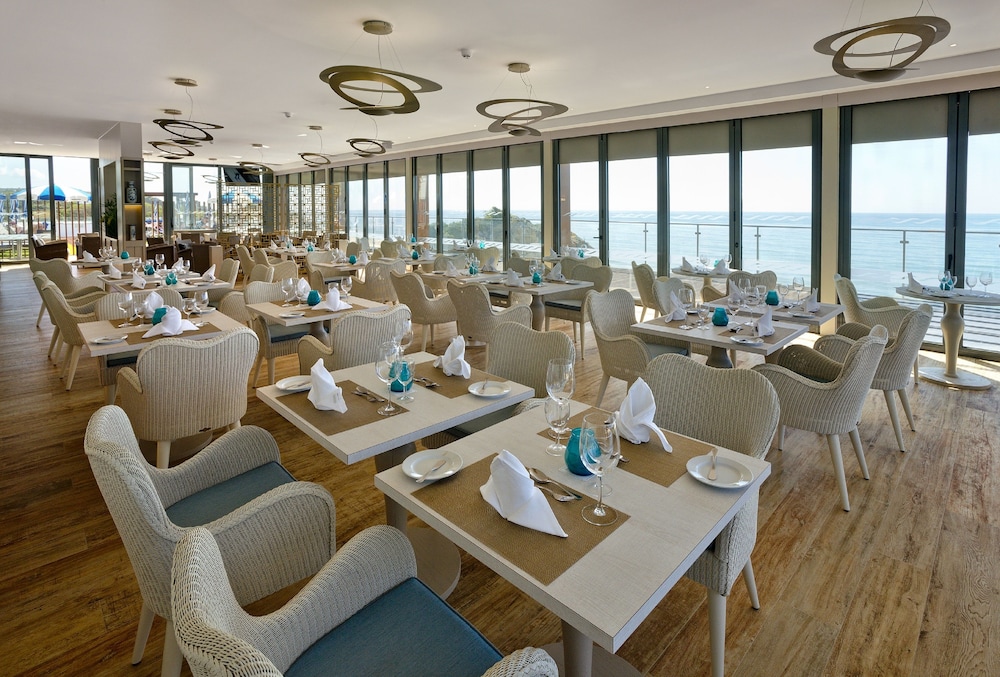 HOTEL ALISIOS 37/50