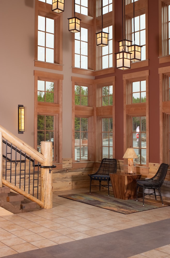 Canyon Lodge & Cabins 14/28
