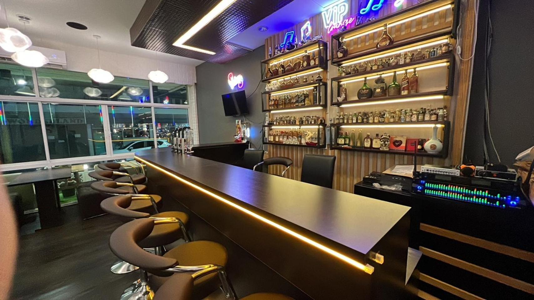 Alongkorn hotel by SB 30/44