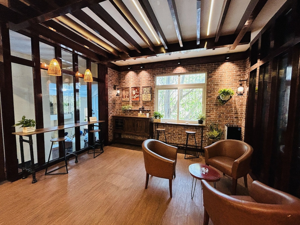Mango Hotel Hanoi 26/50