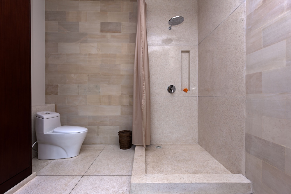 Alosta Luxury Private Villa 44/50