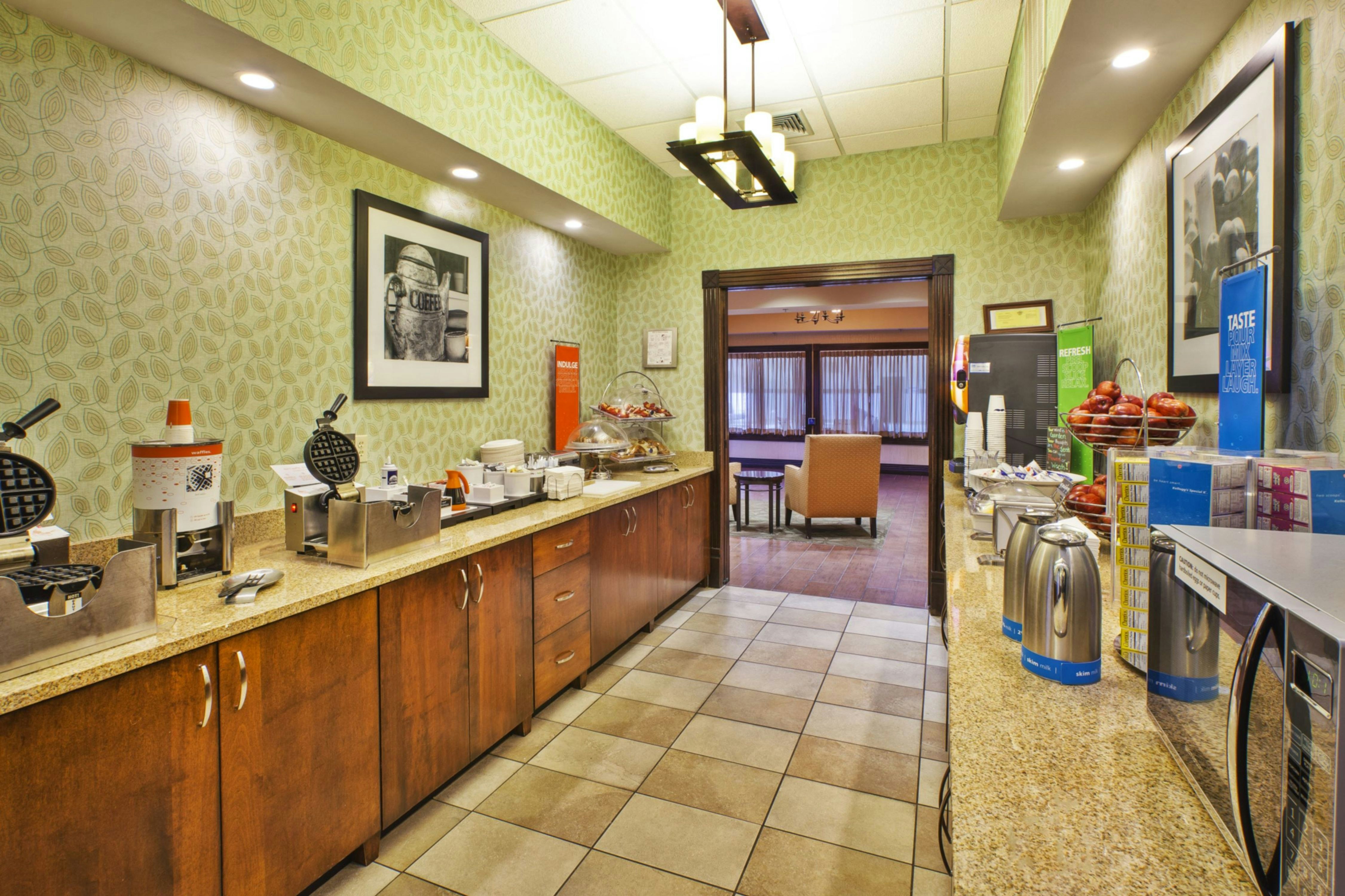 Hampton Inn Gaylord 3/13