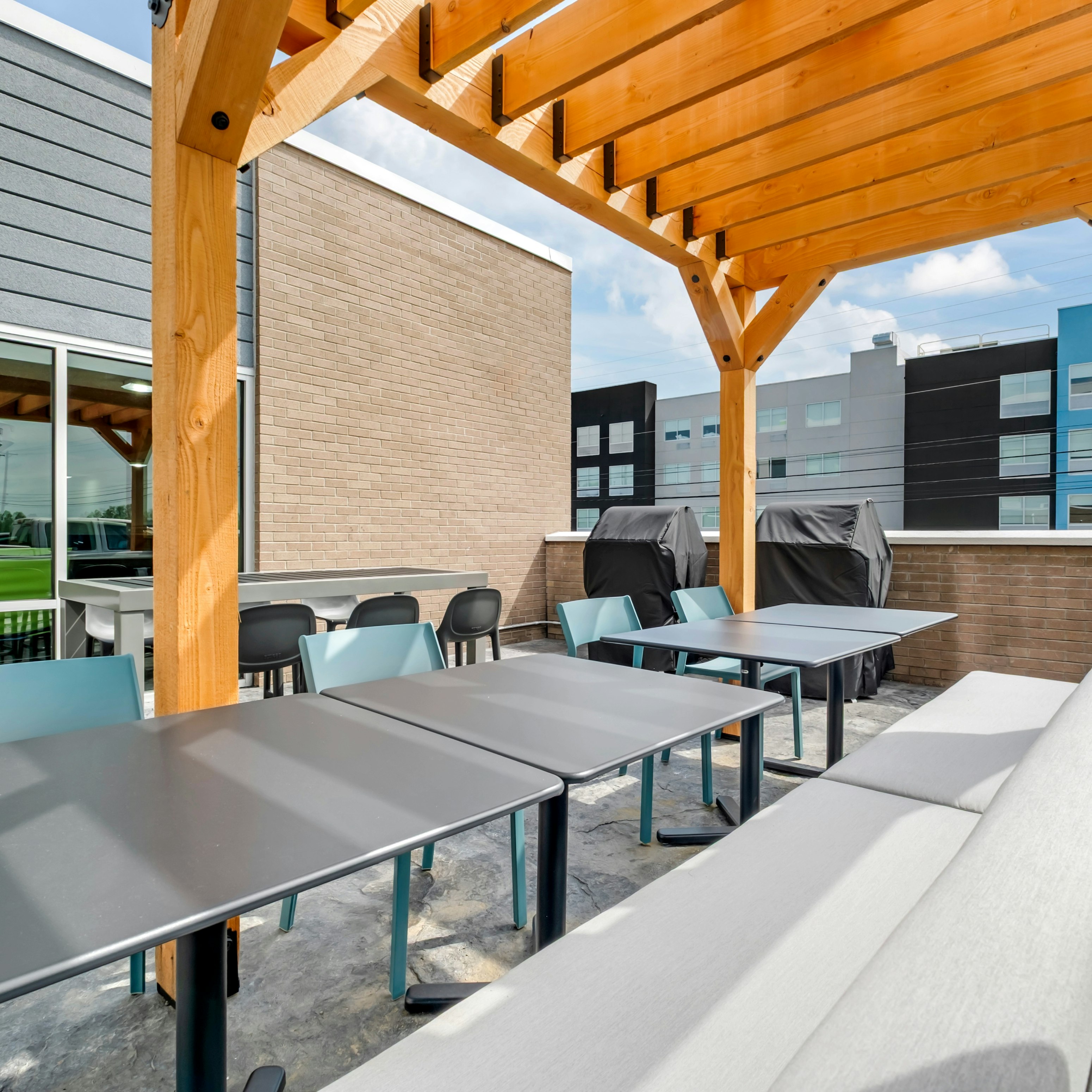 Home2 Suites by Hilton Richmond, KY 17/20