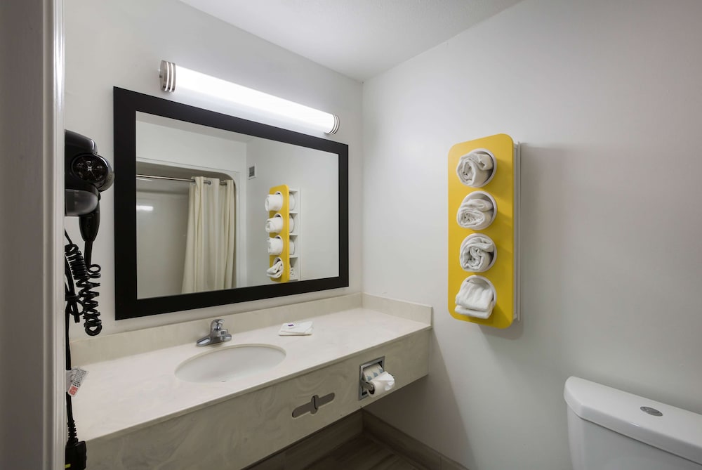 Motel6 Suwanee GA - Gwinnett Center 59/60
