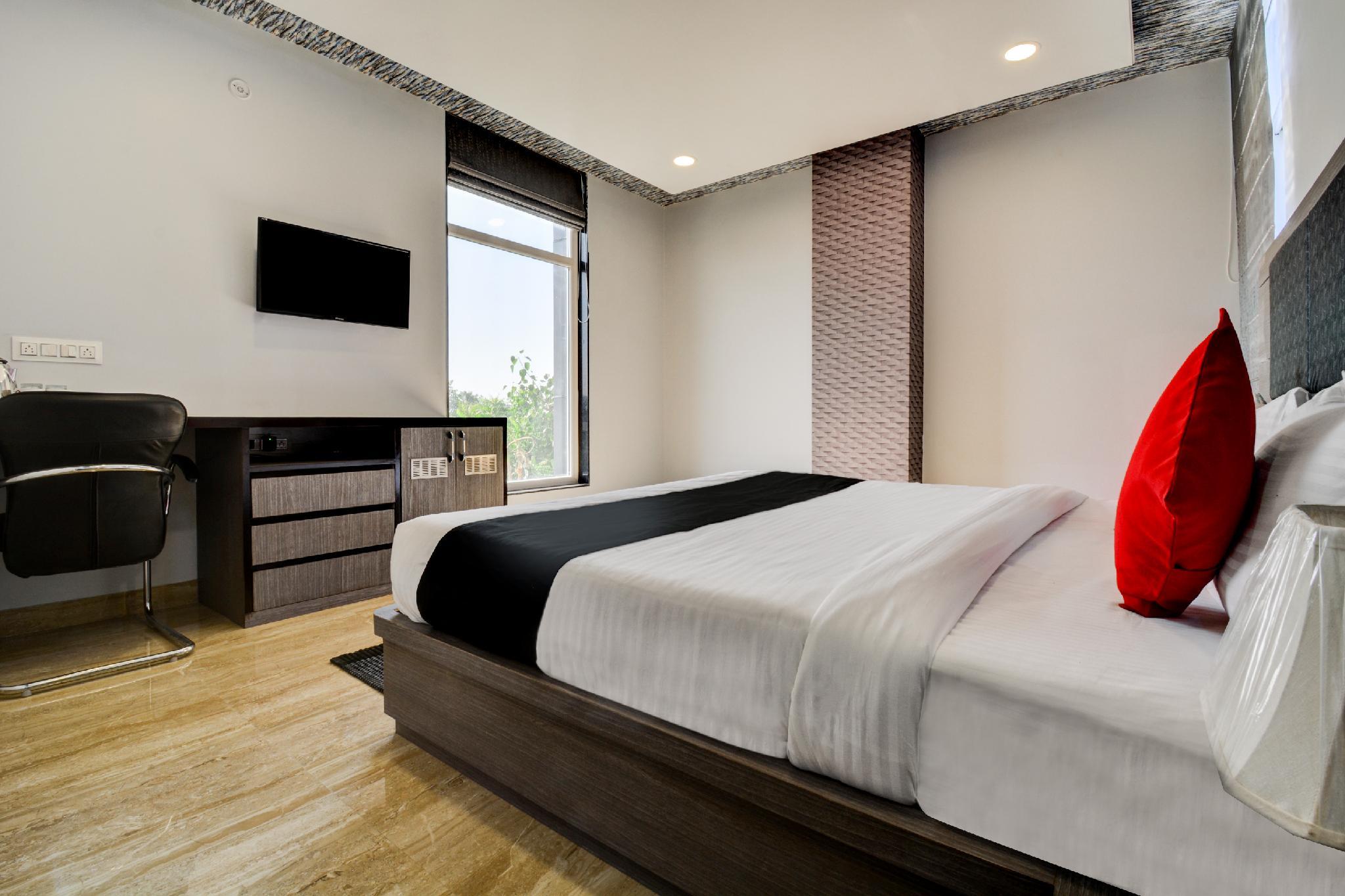 Capital O 22318 Htl Grand Anshul 17/21