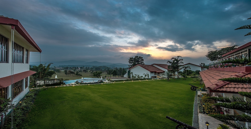 Amritara Ambatty Greens Resort Coorg 40/50