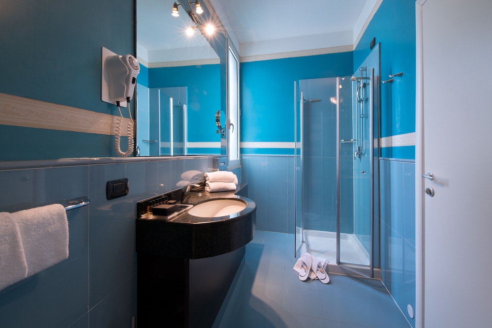 CDH Hotel La Spezia 18/52