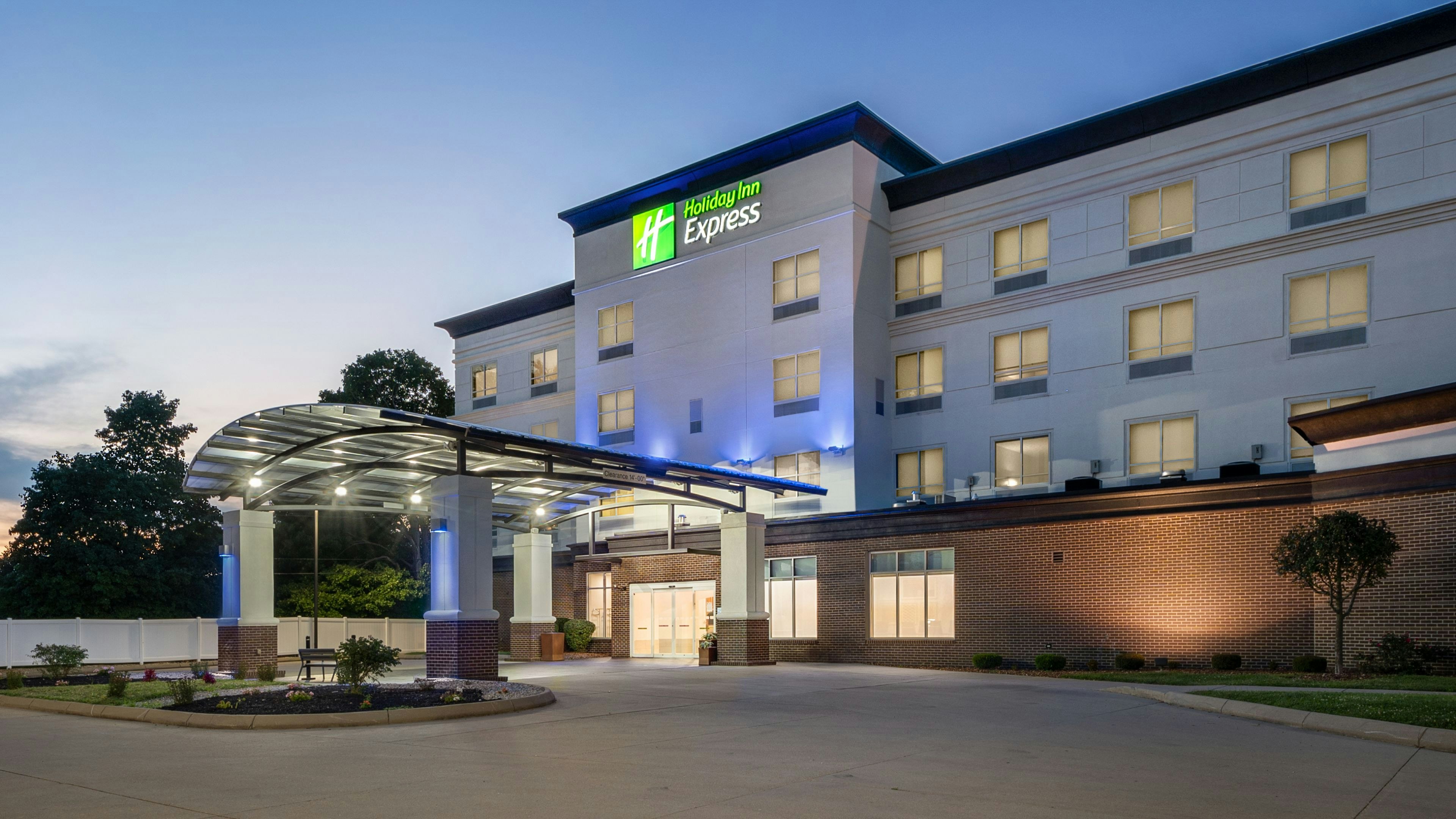 Holiday Inn Express Richmond by IHG 51/51