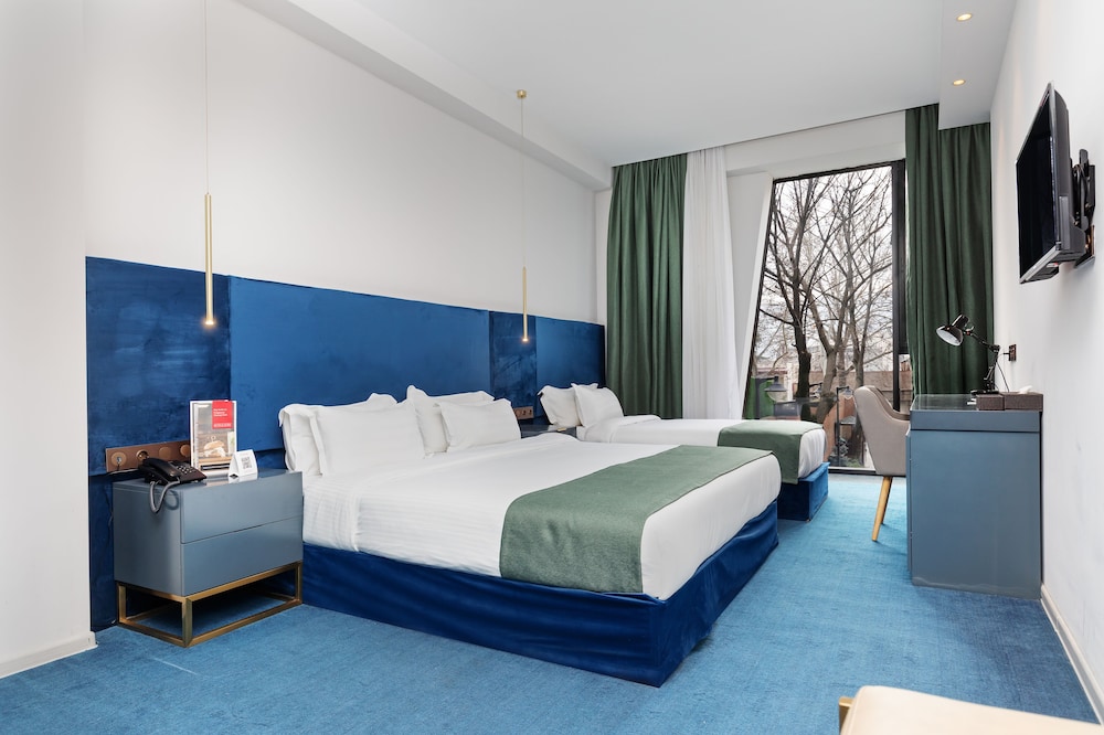 Ramada by Wyndham Tbilisi Old City 13/50