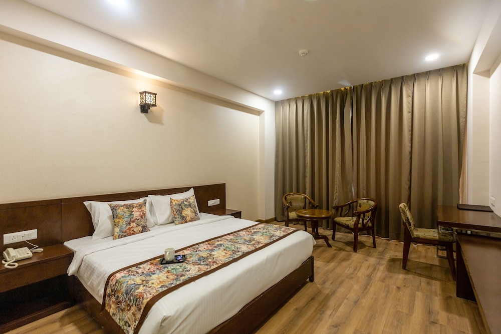 Pride Hotel Bhopal 15/49