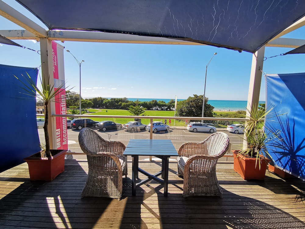 Hotel Sandridge Motel And Lornebeach Apartments 48/58