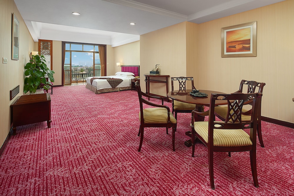 Yang Jiang Country Garden Phoenix Hotel 55/70