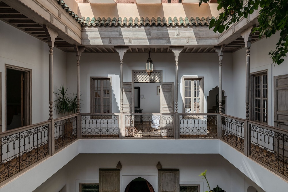 Riad Altair 37/50