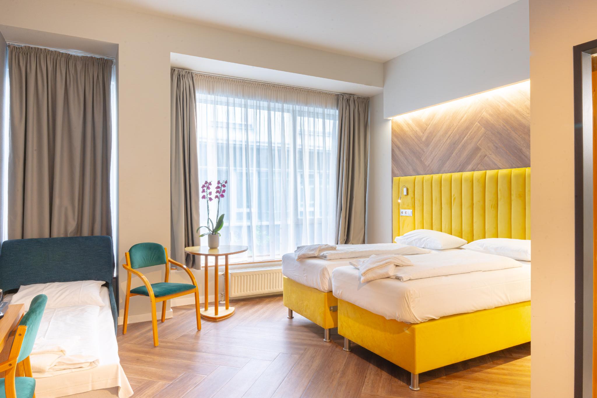 Superior, Double or Twin Bed