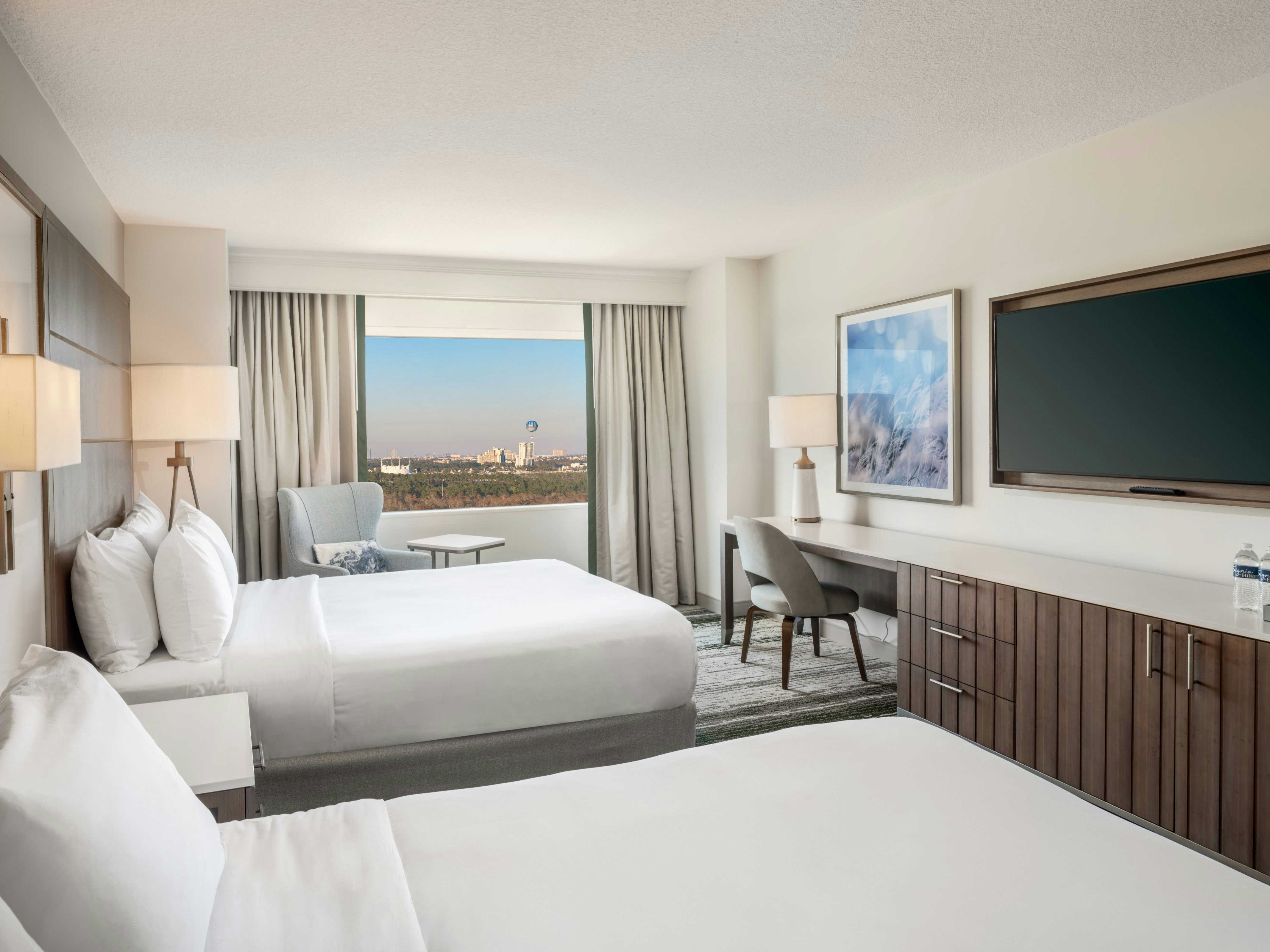 ROOM, 2 QUEEN BEDS, DISNEY SPRINGS VIEW