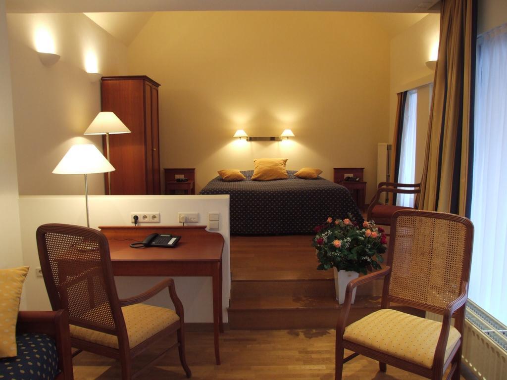Hotel Rosenburg 16/33