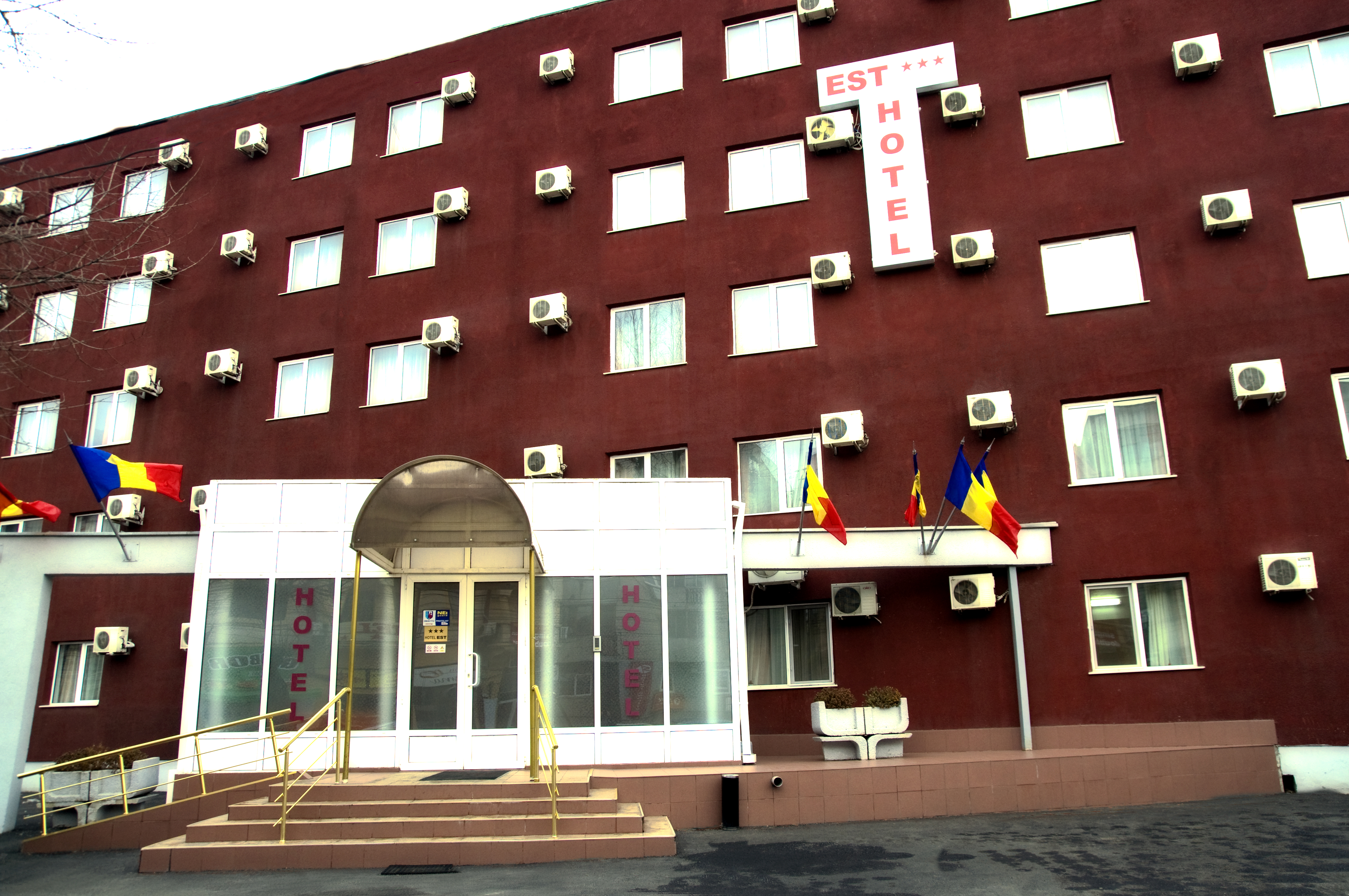 Hotel Est 1/26