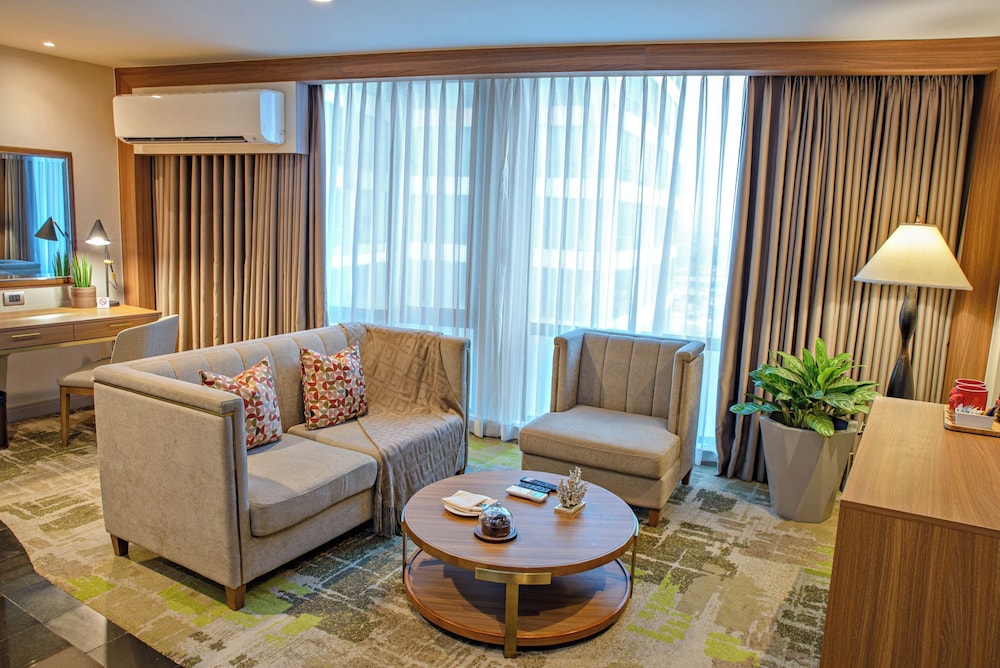 MCollection - Business & Leisure Stay in Eastwood City 29/42