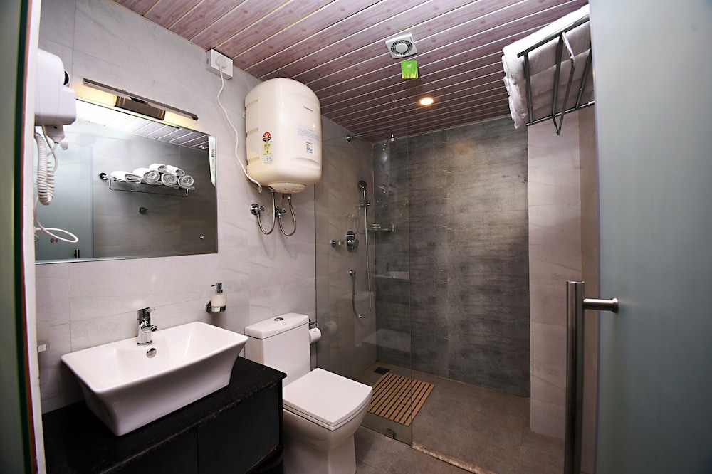 Hotel Jampa 48/50