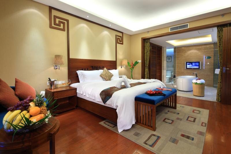 LUHUITOU GUESTHOUSE AND RESORT SANYA 8/17