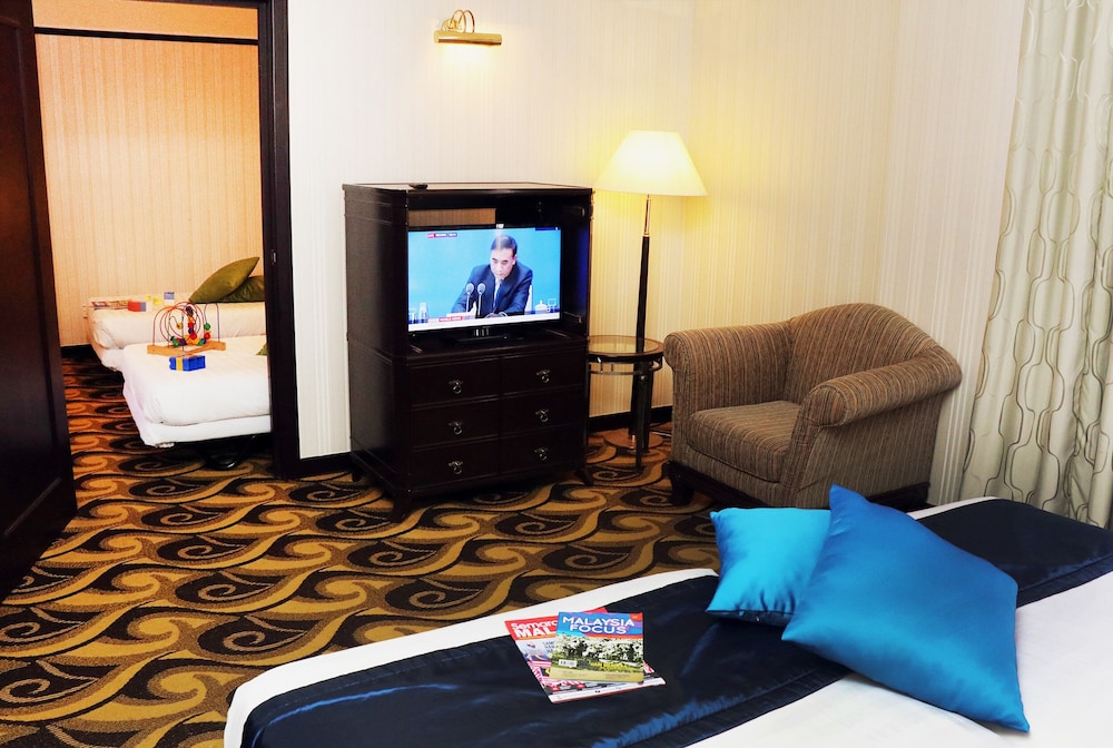 Mardhiyyah Hotel And Suites 47/52