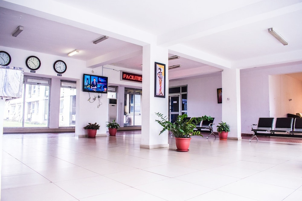 Dbi Guest House 33/50