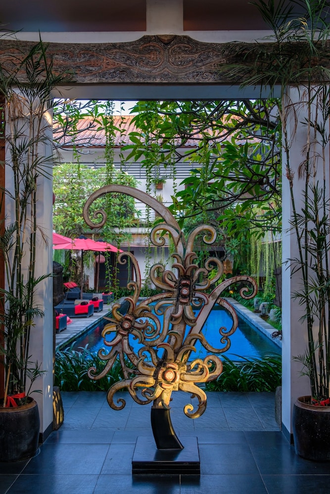 Villa Kamar Kamar Rumah Tamu 39/45