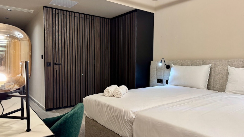 Aste Hotel 27/59
