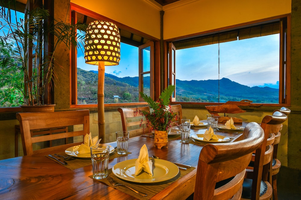 Sumberkima Hill Private Villa Retreat 39/50