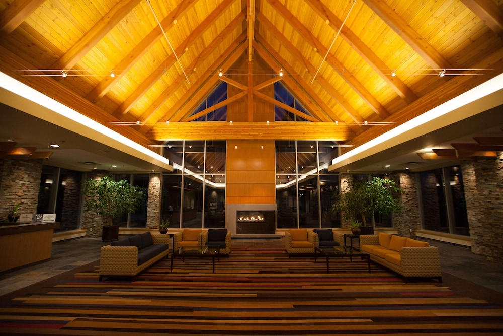 Radisson Hotel & Convention Center Edmonton 37/59