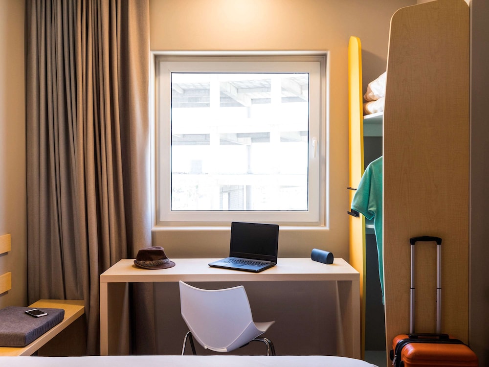 Ibis Torreon 37/49