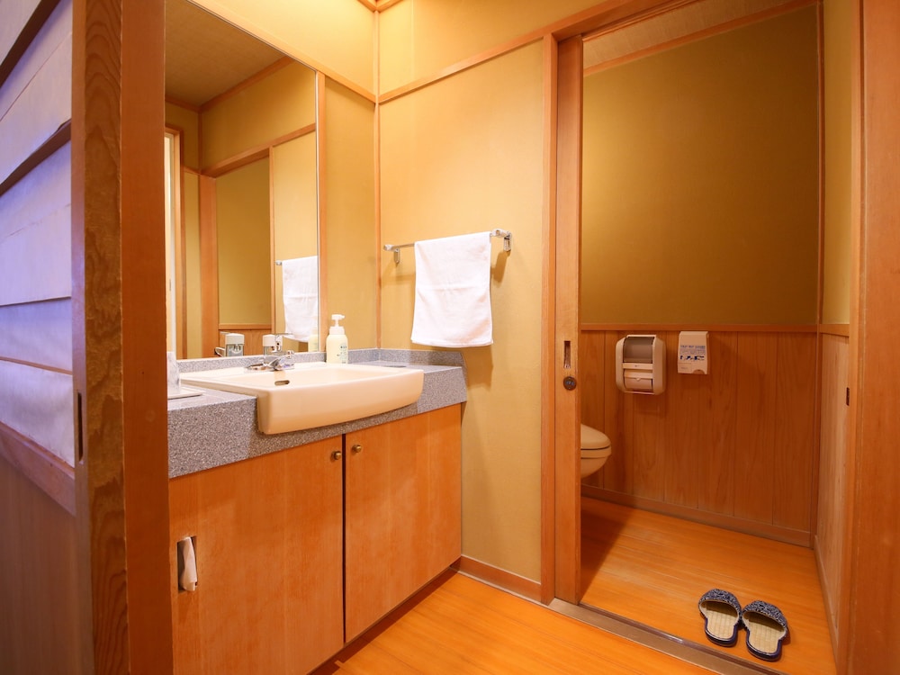 Hotel Tamanoyu 44/46