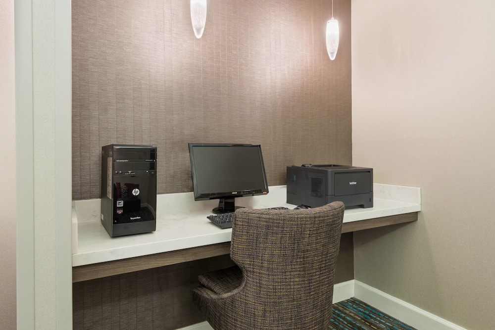 Residence Inn by Marriott Savannah Midtown 42/50