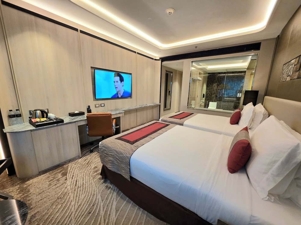 GRACELAND BANGKOK BY GRACE HOTEL 22/68