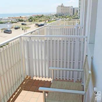 Hotel City Beach Resort 32/53
