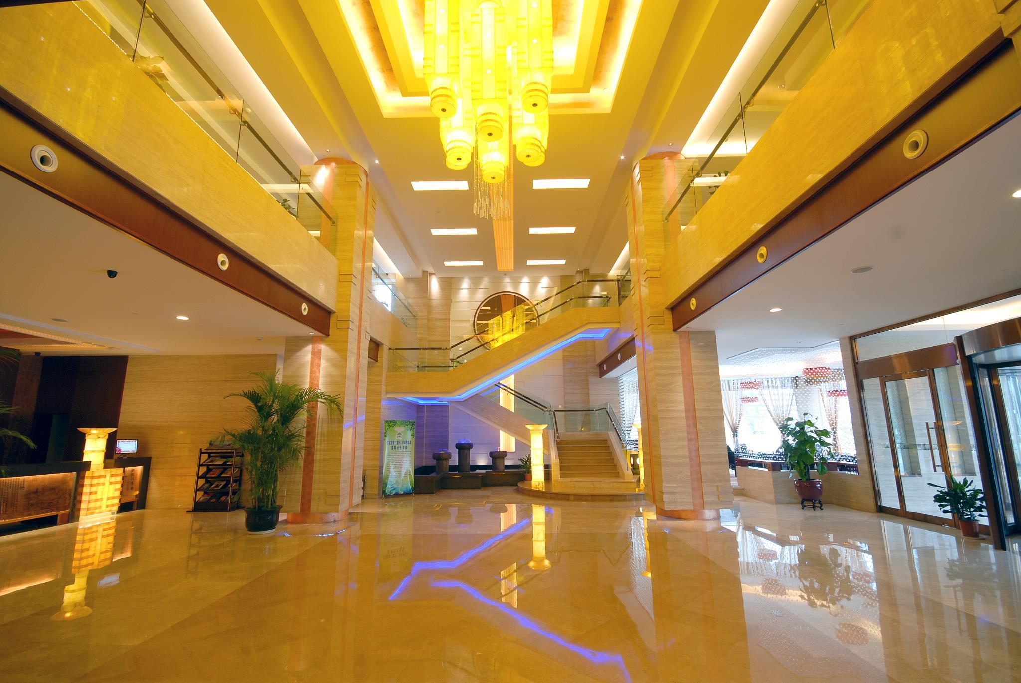 Oriental Hotel Tong Xiang 5/18