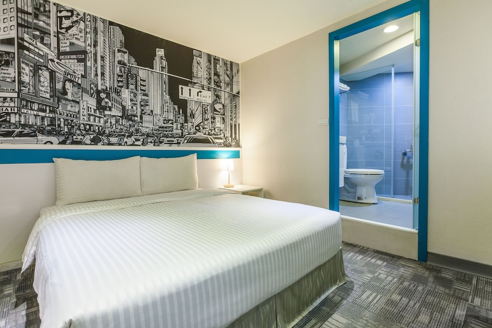 9ine hotel 29/63