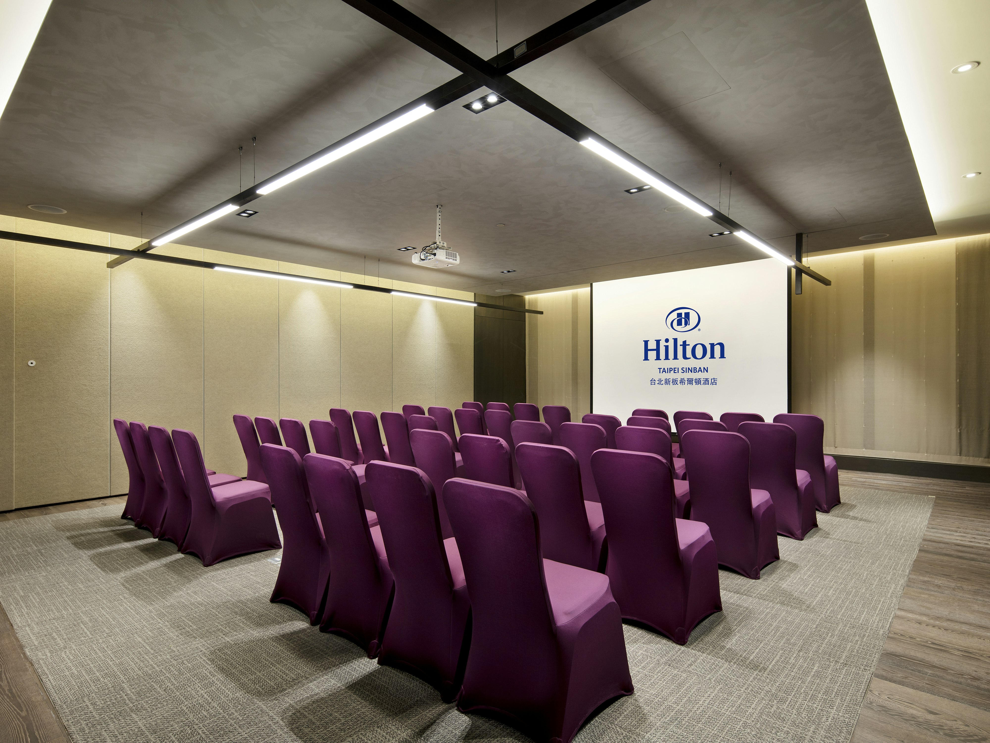 Hilton Taipei Sinban 67/74