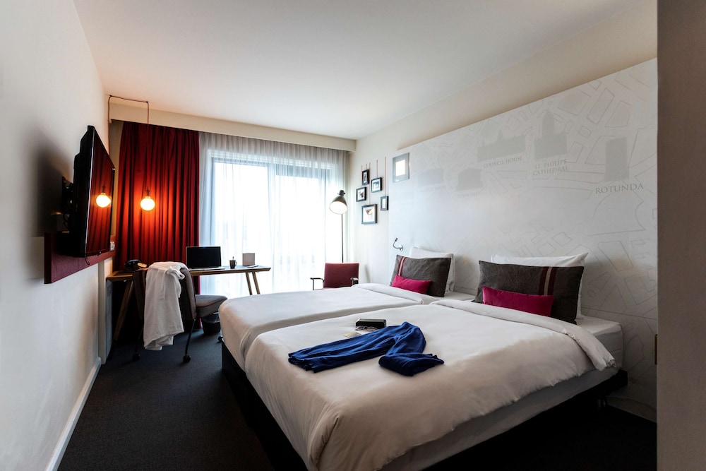 B&B HOTEL Warrington 13/71
