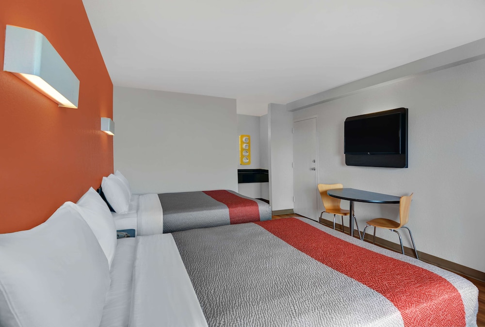 Motel6 Cutler Bay, FL - Miami 15/65
