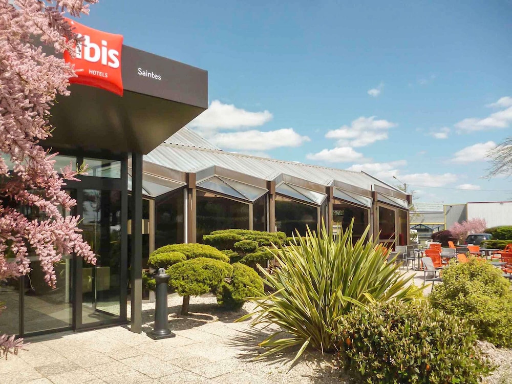 Hotel Ibis Saintes 9/73