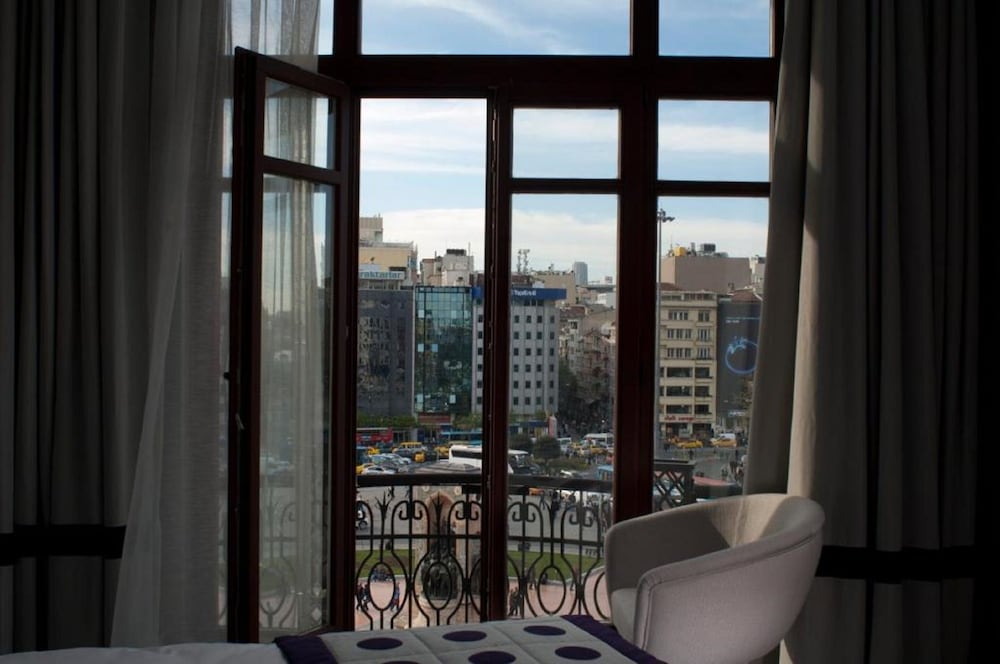 Taxim Hill Hotel 15/53